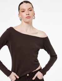 Koton X Sibil Çetinkaya - Slim Fit Uzun Kollu Asimetrik Yaka Tek Omuz Bluz