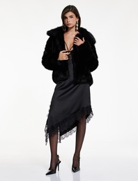 Asimetrik Kesim Dantel Detaylı Midi Saten Etek