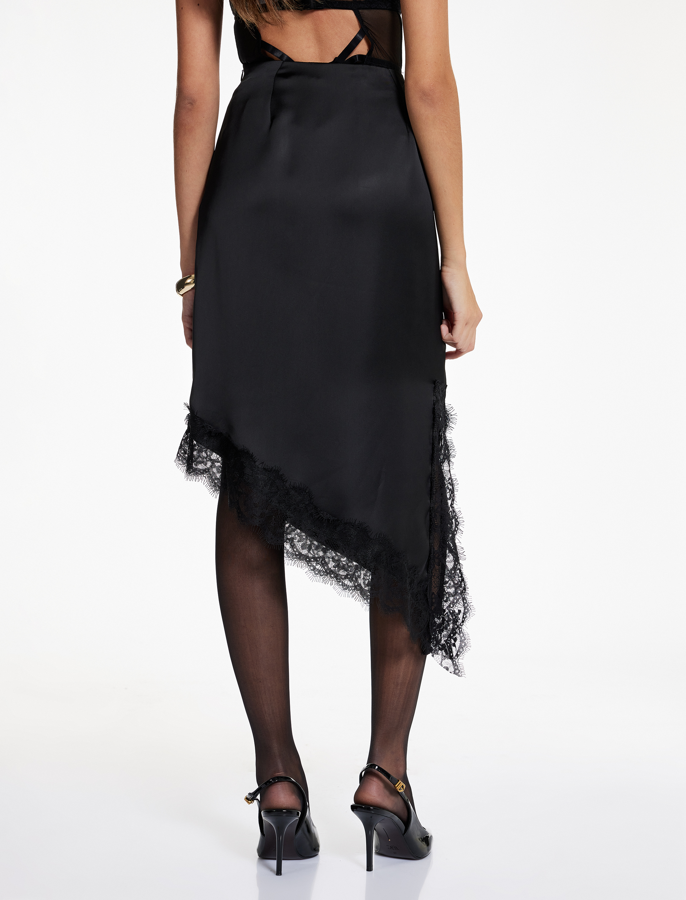   Asimetrik Kesim Dantel Detaylı Midi Saten Etek