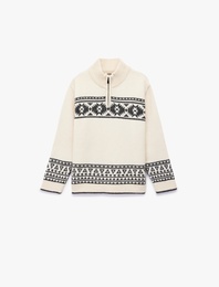 Yarım Fermuarlı Dik Yaka Uzun Kollu Triko Kazak