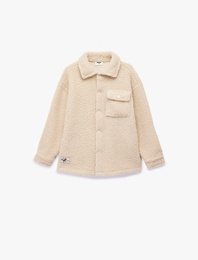 Kapaklı Cep Detaylı Düğmeli Uzun Kollu Peluş Ceket