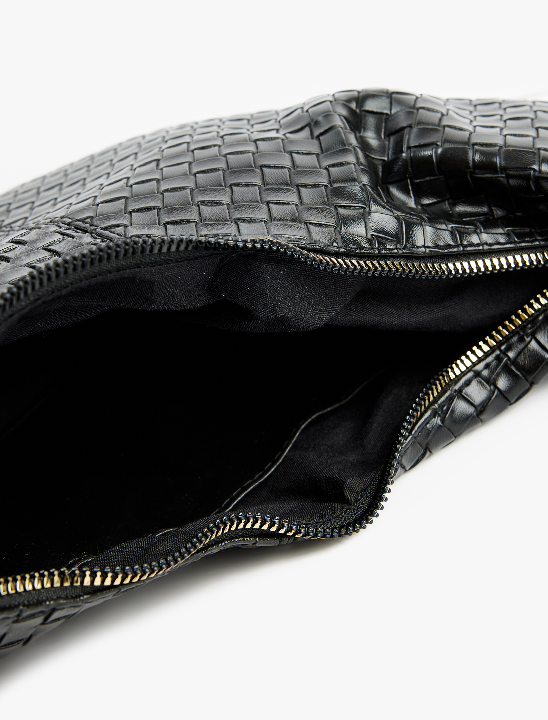  Kadın Suni Deri Örgü Dokulu Düğüm Detaylı Omuz Çantası