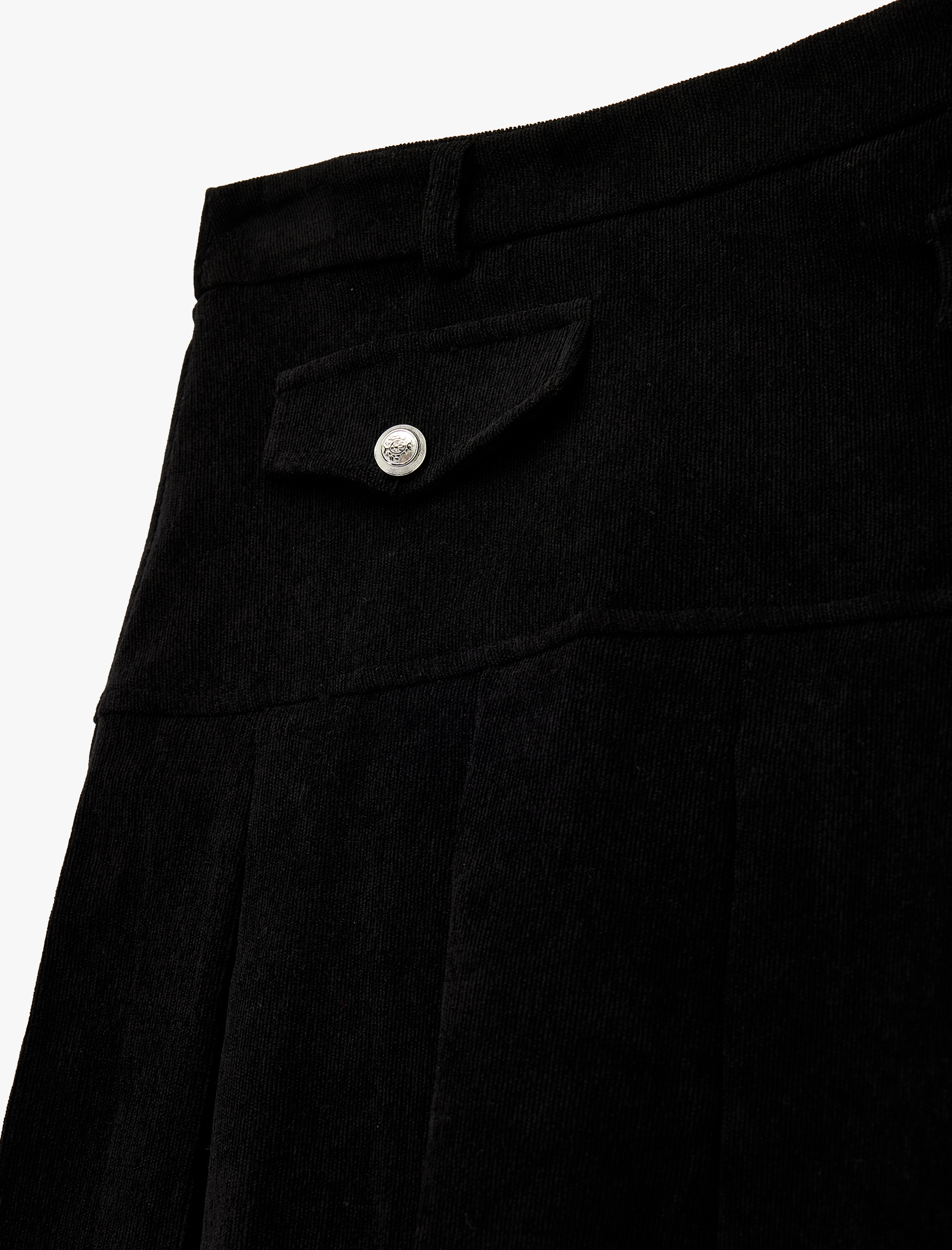   Metal Aksesuarlı Cep Detaylı Kalın Piliseli Mini Etek