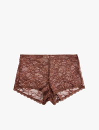 Dantel Detaylı Rahat Kalıp Kısa Şort