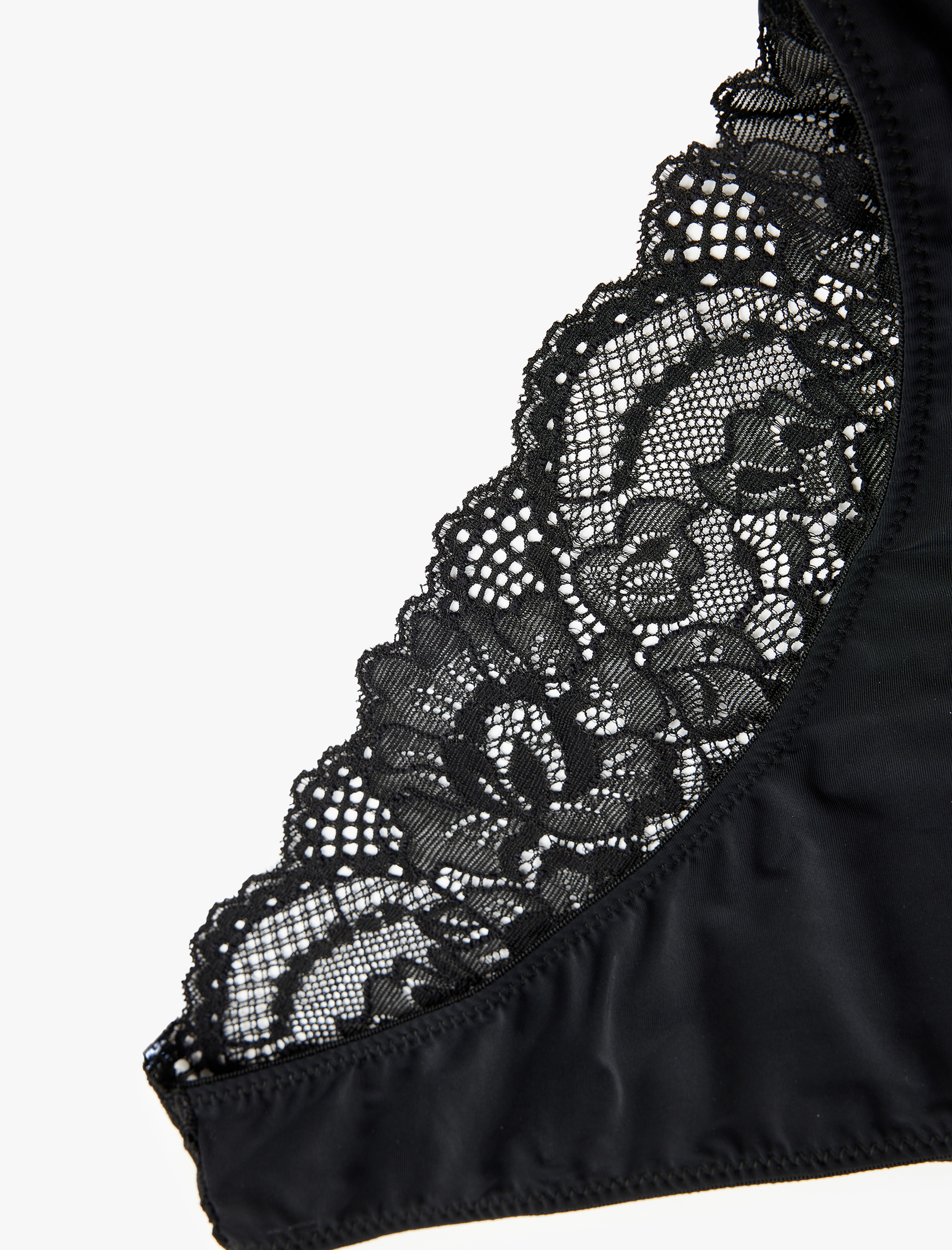   Dantel Detaylı Brazilian Külot