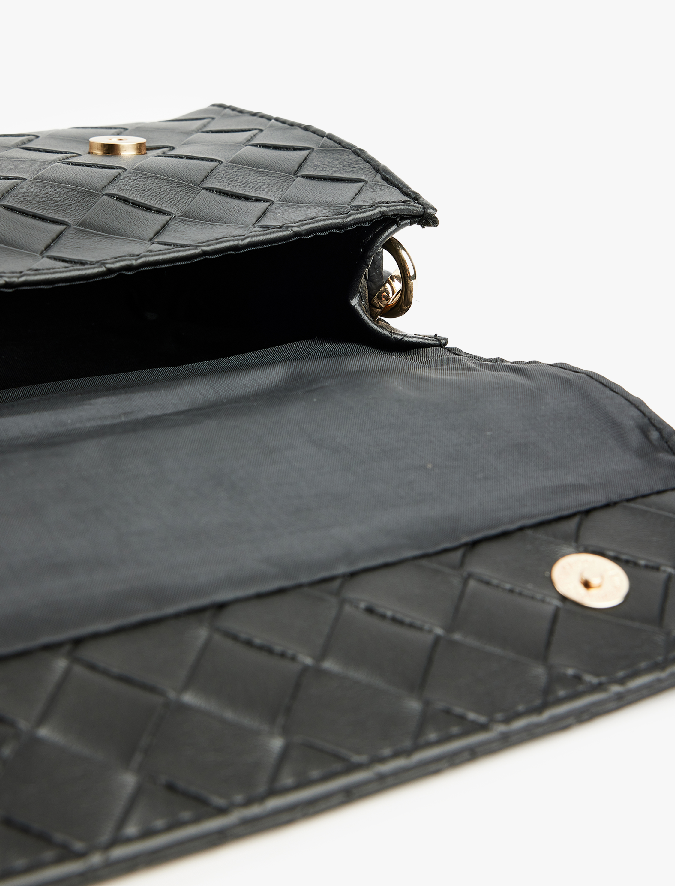  Kadın Örgü Dokulu Metal Tokalı Saplı Askılı Omuz Çantası