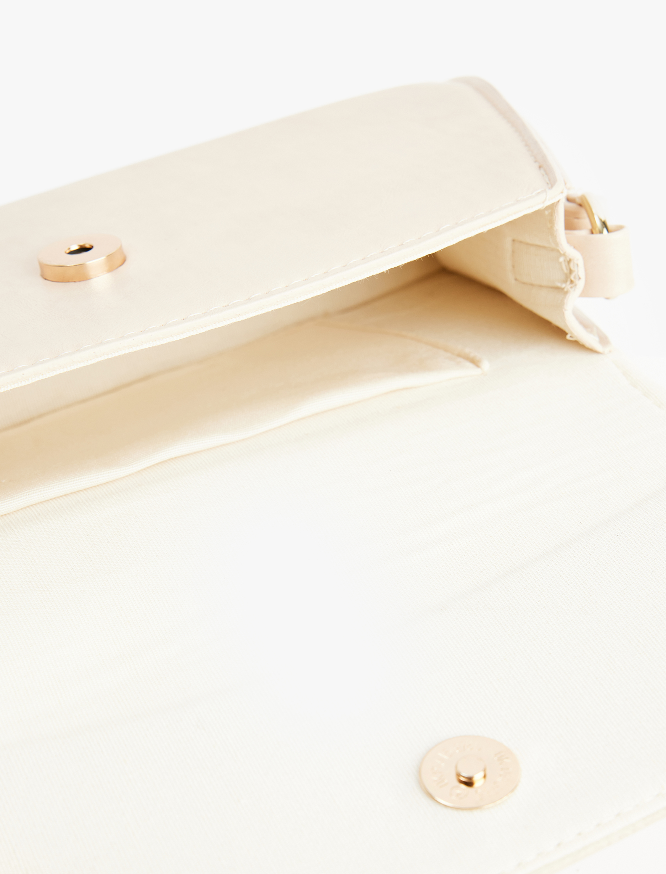  Kadın Suni Deri Kapaklı Saplı Baget Çanta