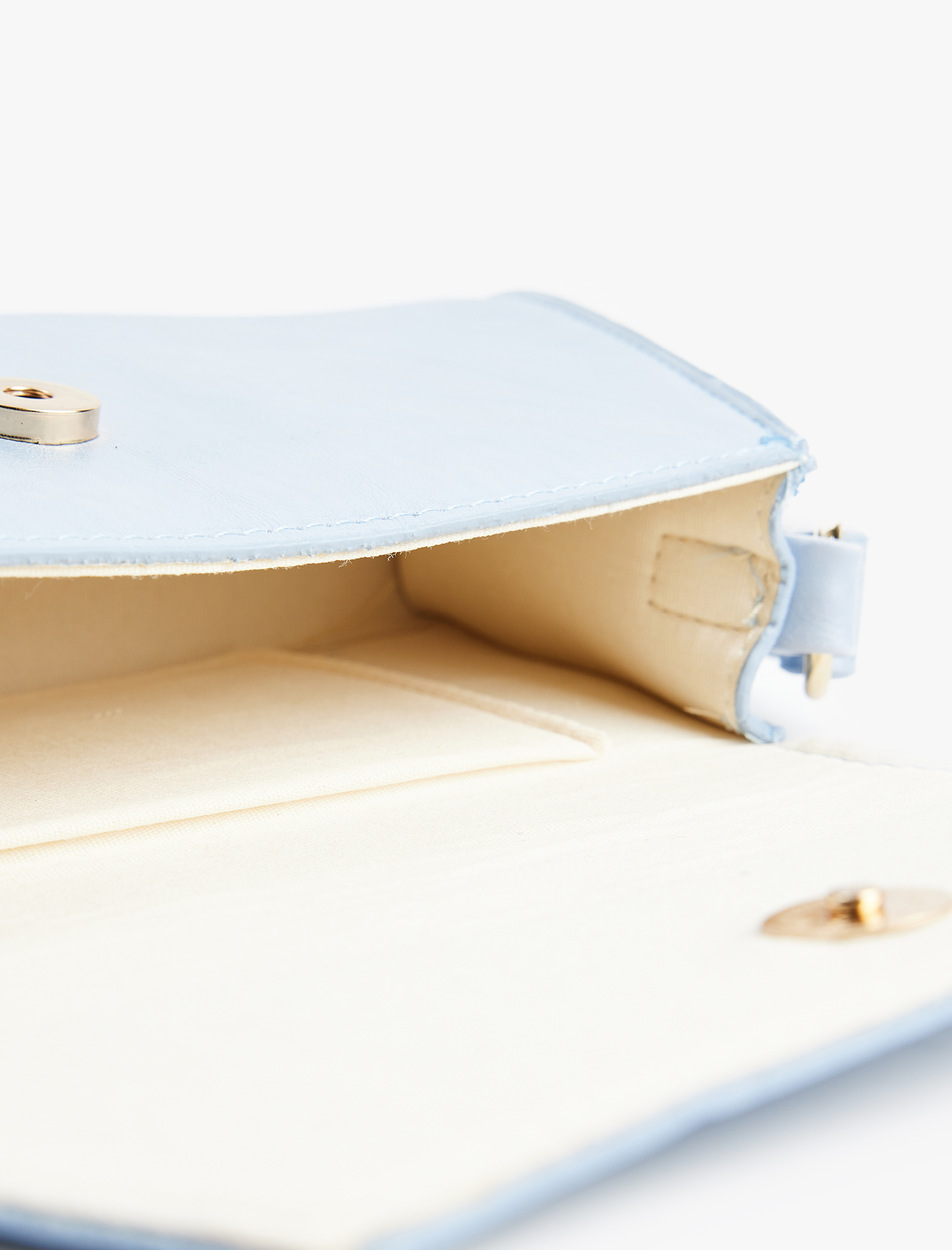  Kadın Suni Deri Kapaklı Saplı Baget Çanta