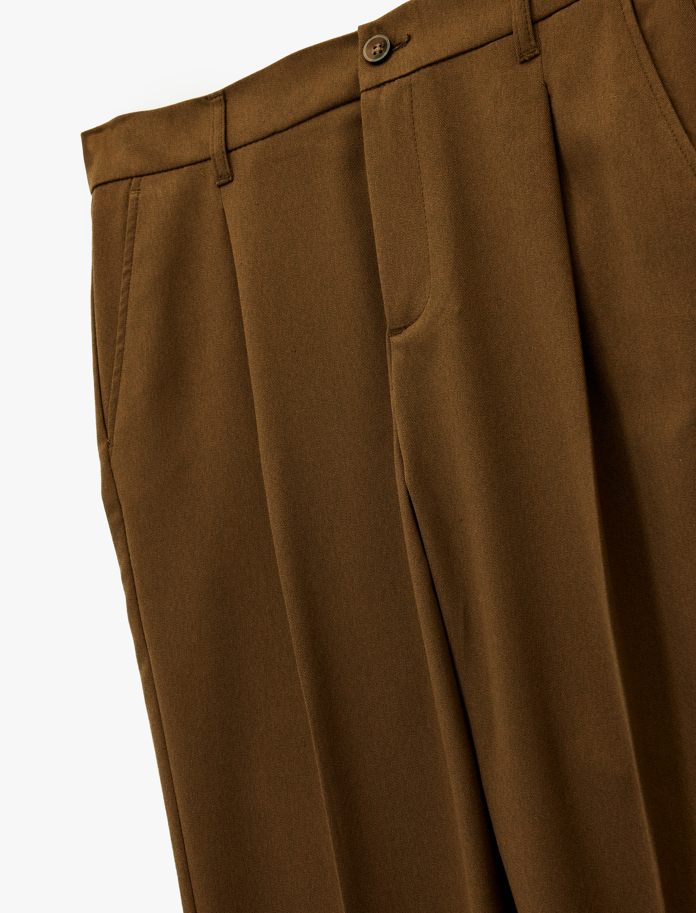   Rahat Kalıp Viskon Karışımlı Cepli Pileli Kumaş Pantolon