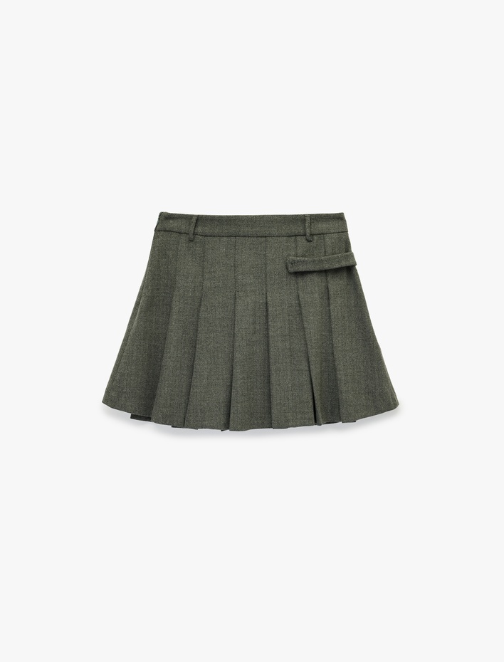  Metal Aksesuar Detaylı Pileli A Kesim Mini Etek