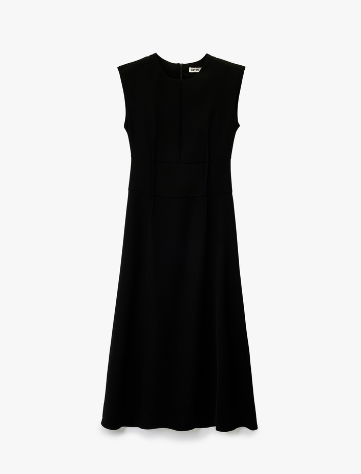  Kolsuz Bisiklet Yaka Dikiş Detaylı Midi Elbise