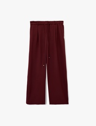 Beli Bağcıklı Cepli Düz Geniş Paça Pantolon