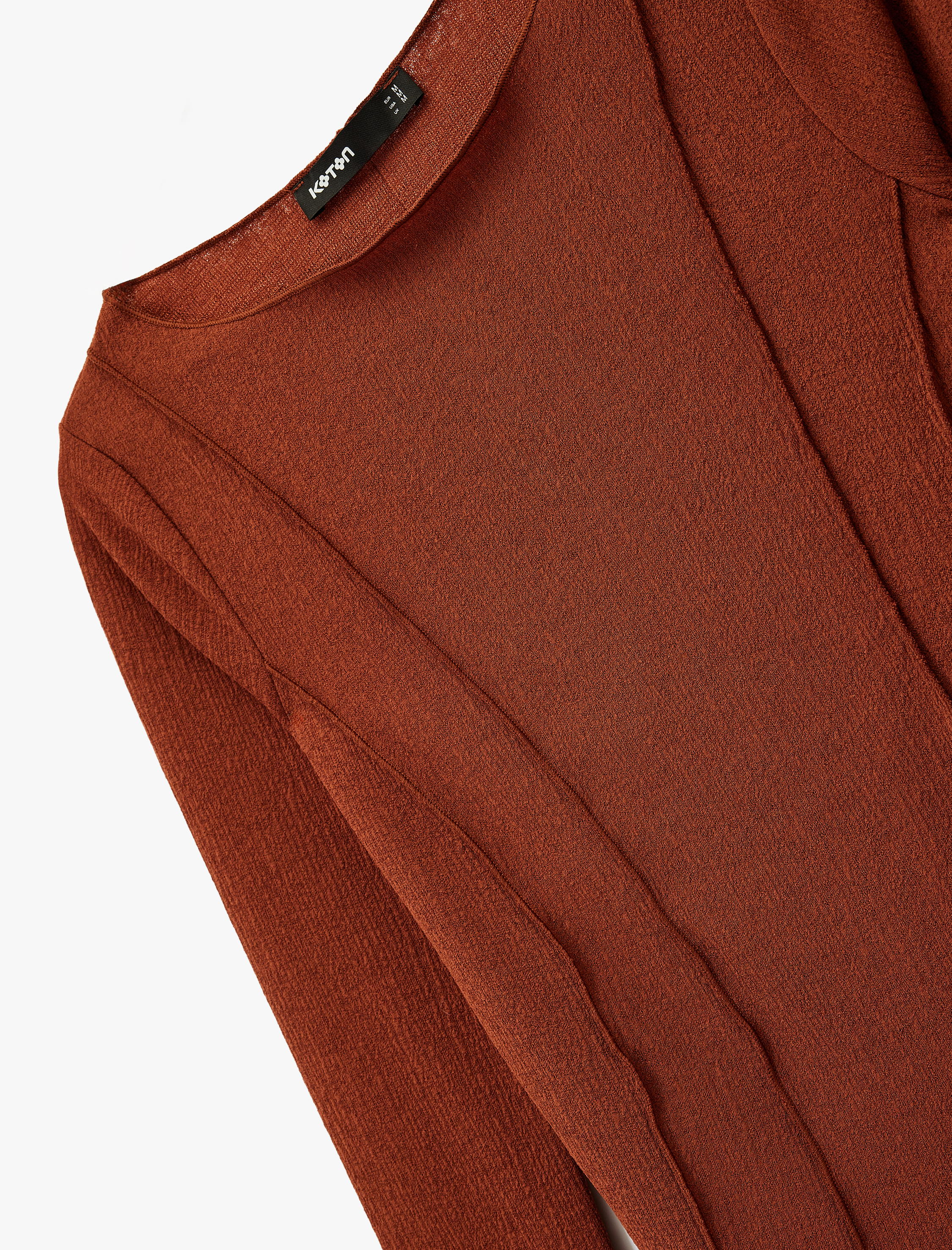   Slim Fit Uzun Kollu Kayık Yuvarlak Yaka Dikiş Detaylı Tişört