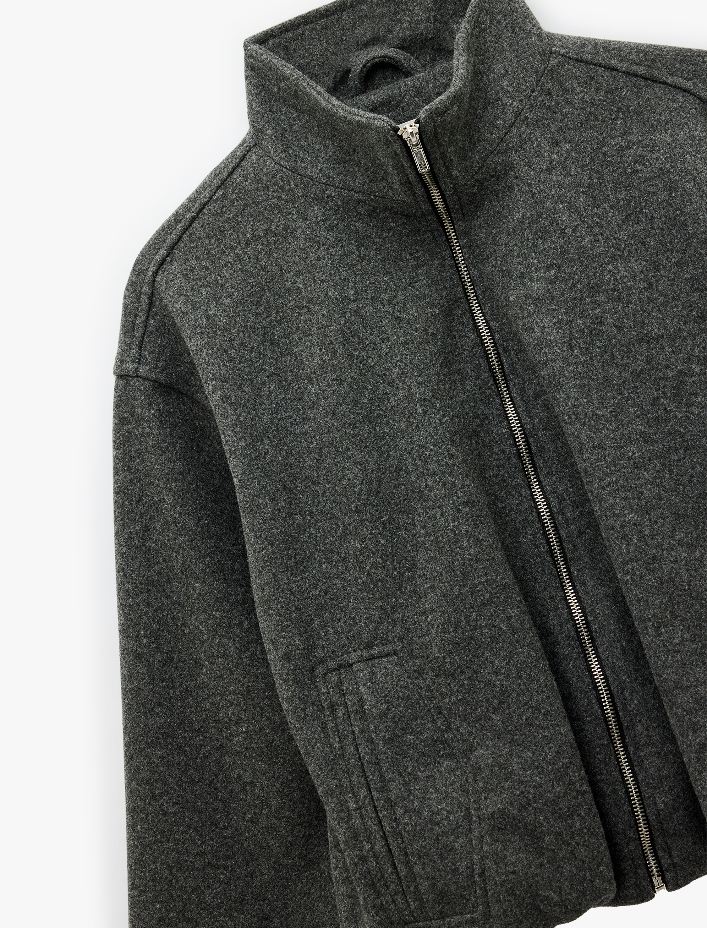   Dik Yaka Uzun Kollu Cepli Fermuarlı Oversize Bomber Ceket