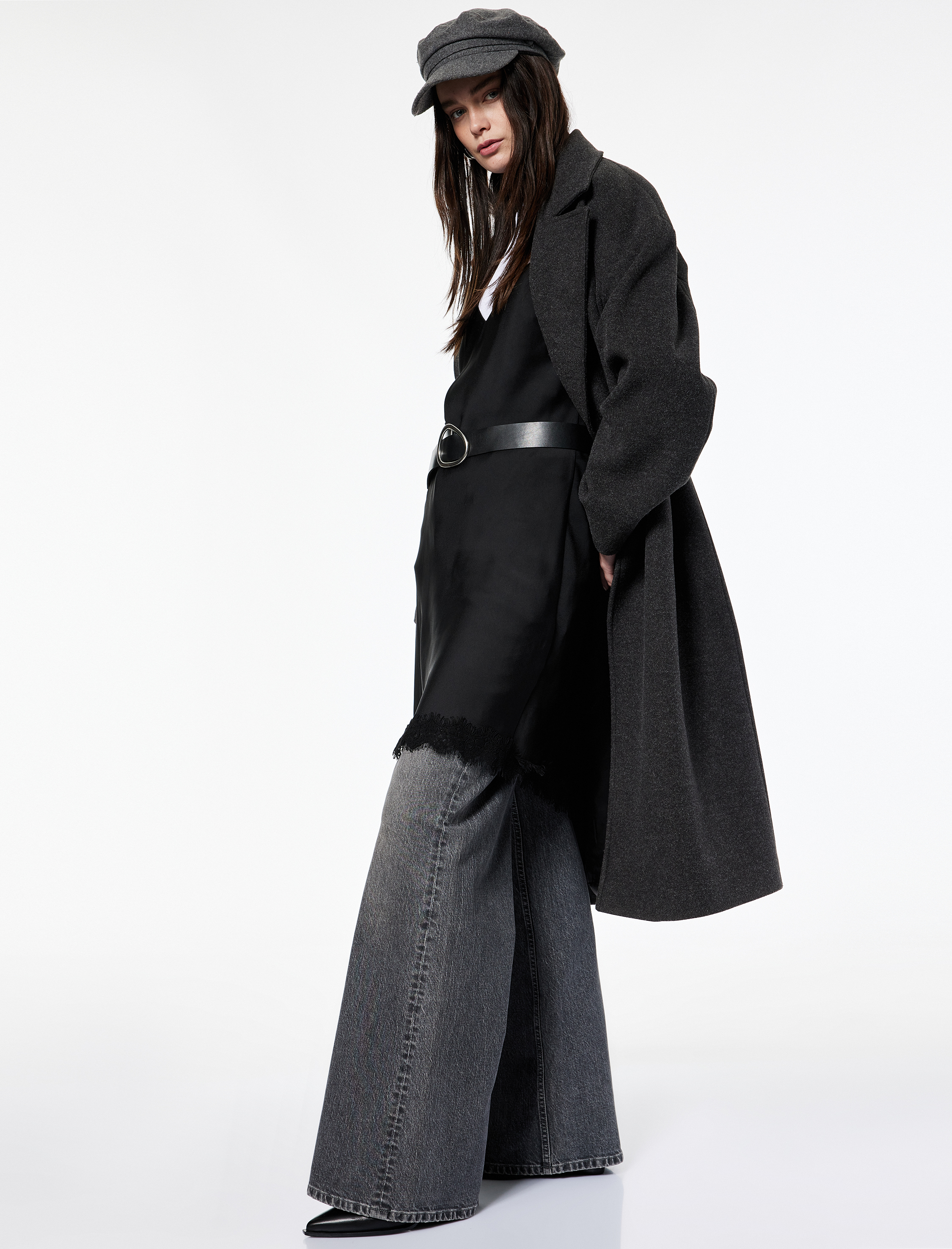   Koton X Şahika Ercümen - Oversize Kaban Kaşe Uzun Düğmeli Cepli Kruvaze