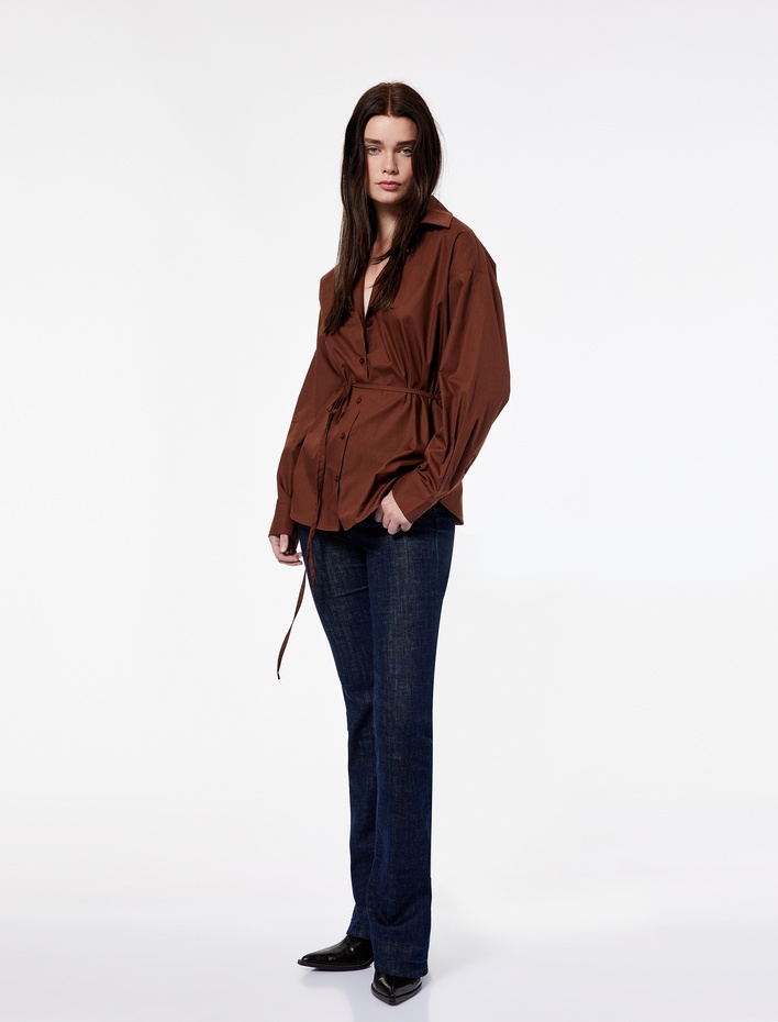  Uzun Kollu Klasik Yaka Bağlama Detaylı Uzun Poplin Gömlek