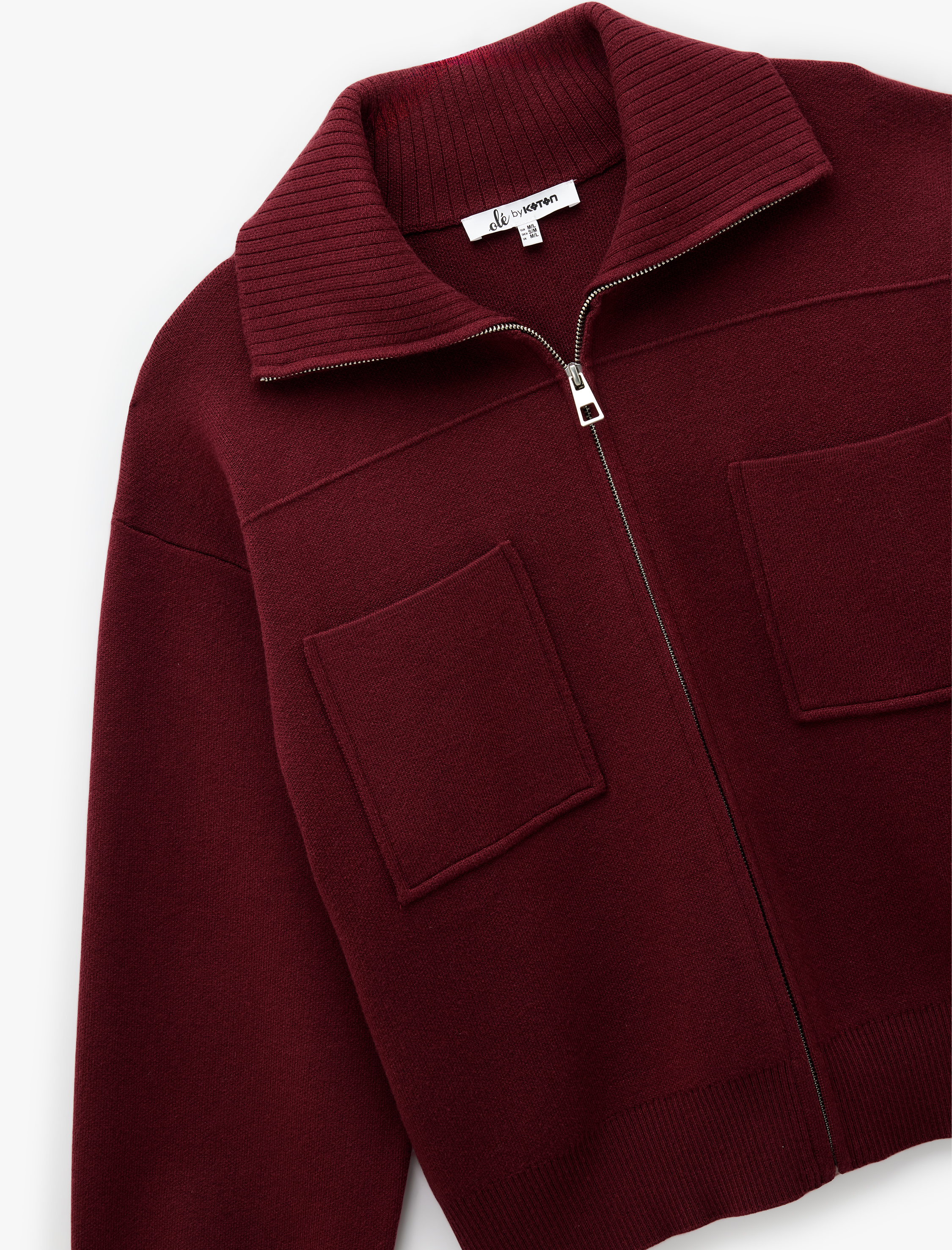   Rahat Kalıp Uzun Kollu Cep Detaylı Viskon Karışımlı Fermuarlı Hırka