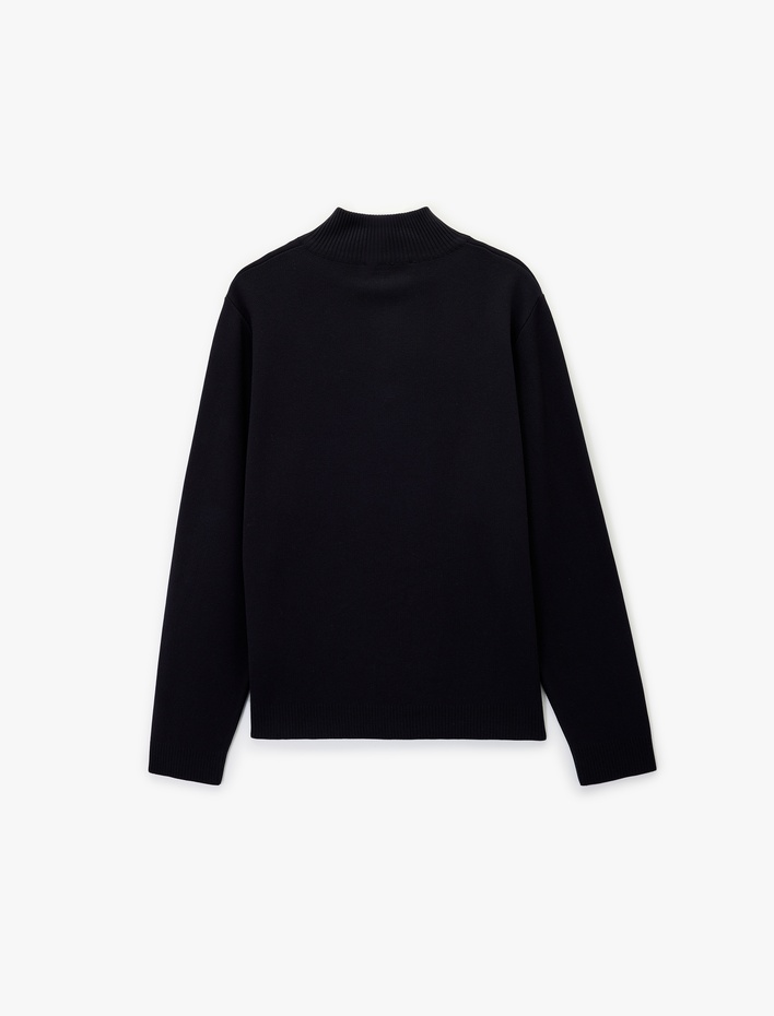  Uzun Kollu Regular Fit Basic Yarım Fermuarlı Triko Kazak