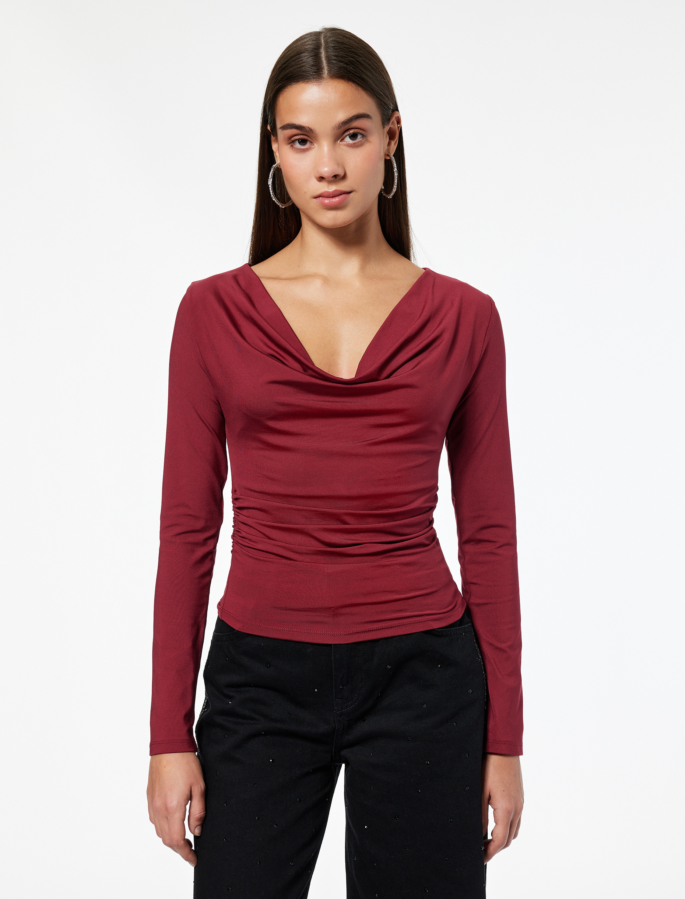   Slim Fit Uzun Kollu Degaje Yaka Drapeli Tişört