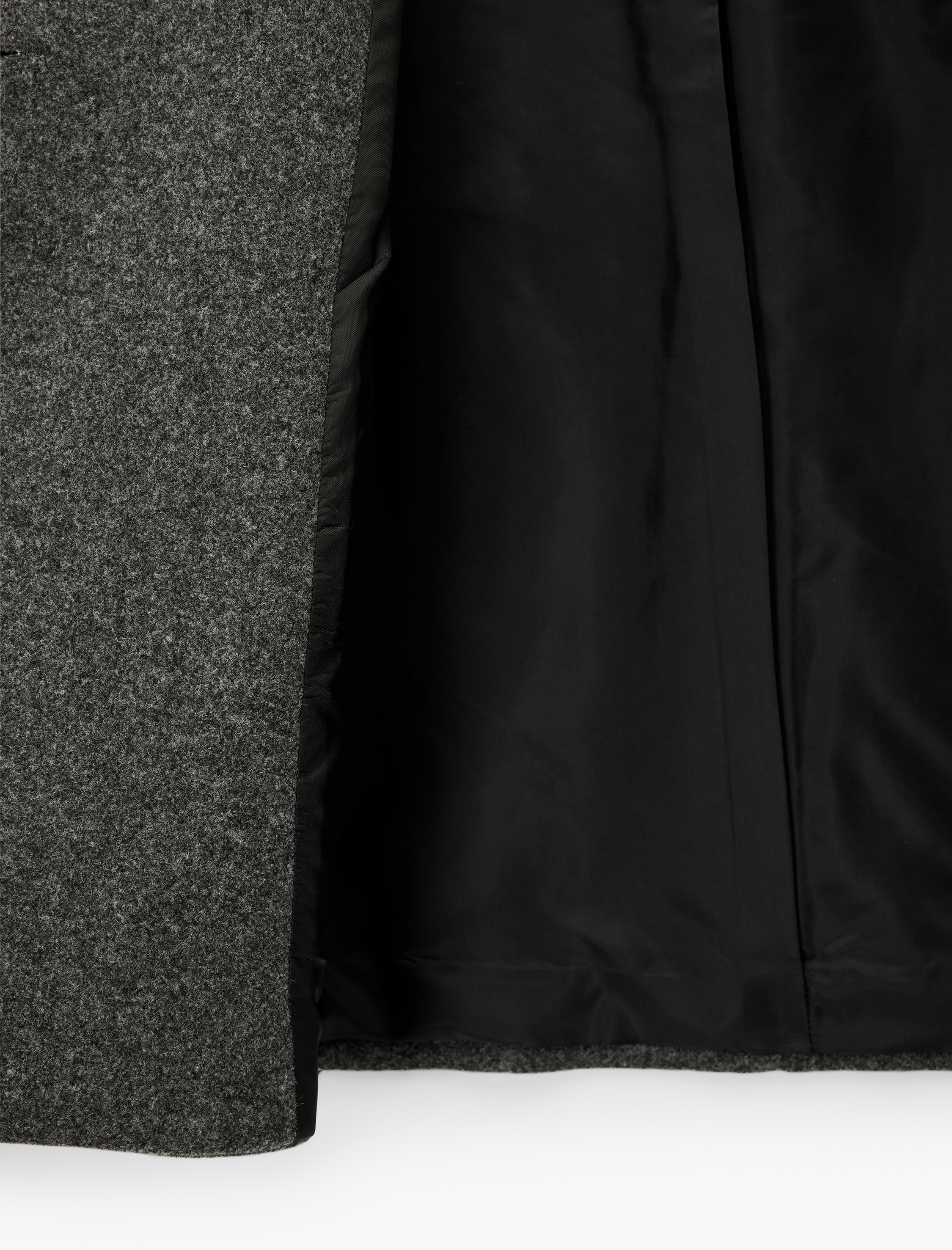   Düğmeli Cep Detaylı Uzun Kollu Dik Yaka Mont