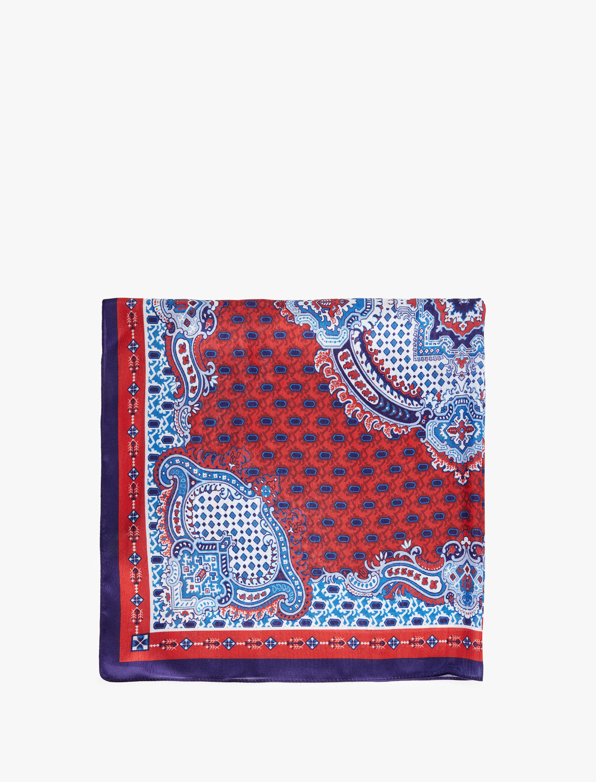  Kadın Etnik Desenli Saten Kare Şal