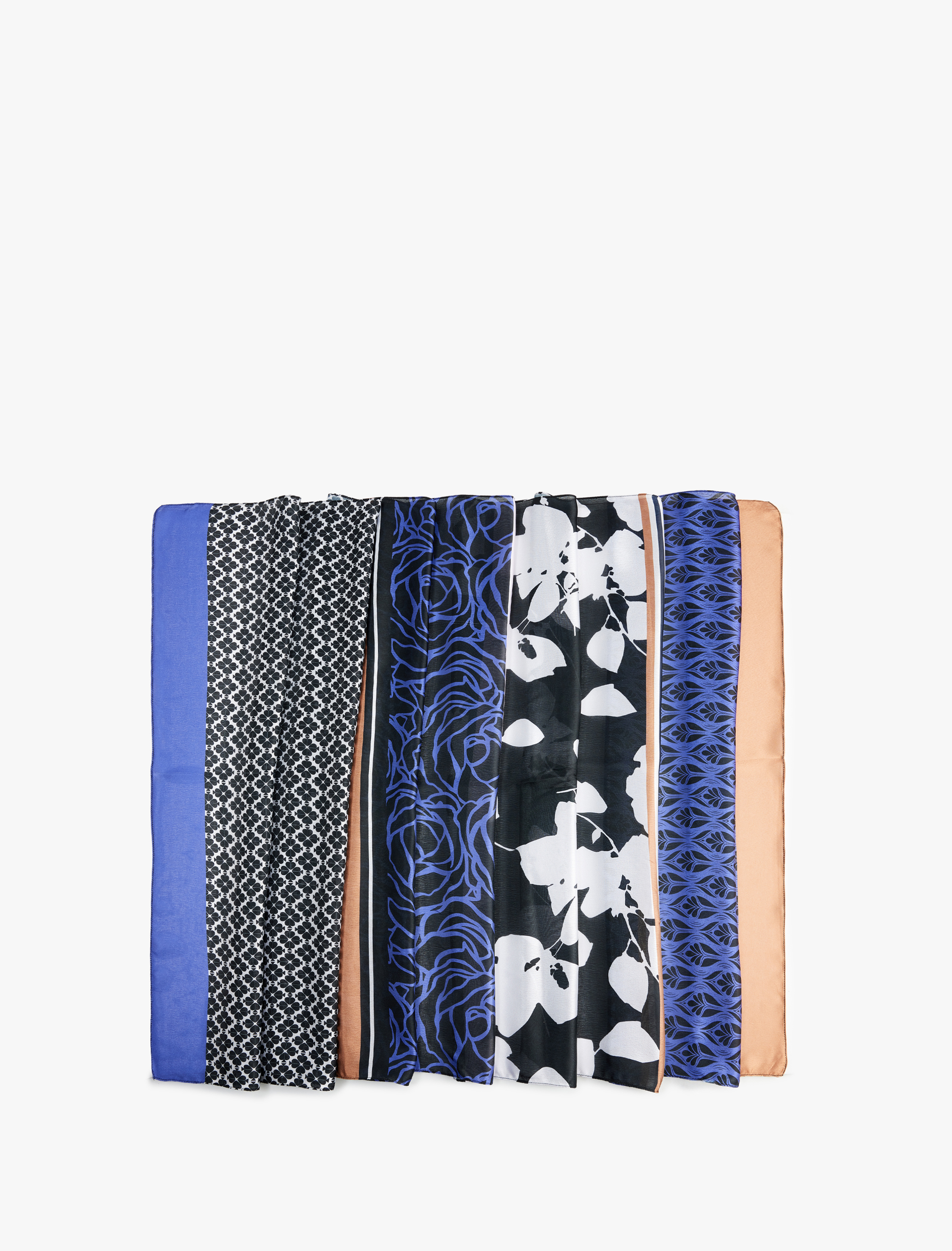  Kadın Çok Renkli Desenli Saten Şal