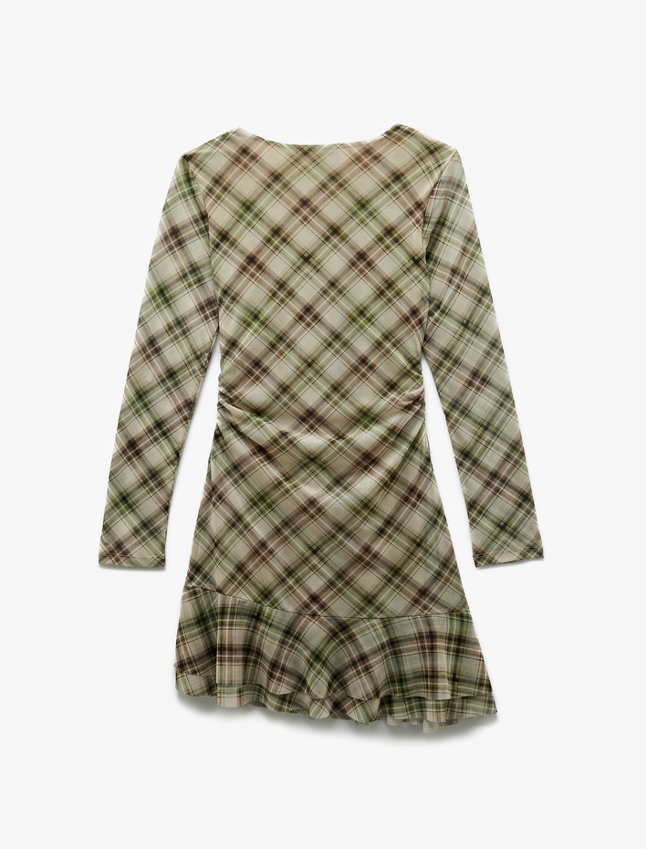  Uzun Kollu Bisiklet Yaka Drape Detaylı Mini Ekoseli Elbise