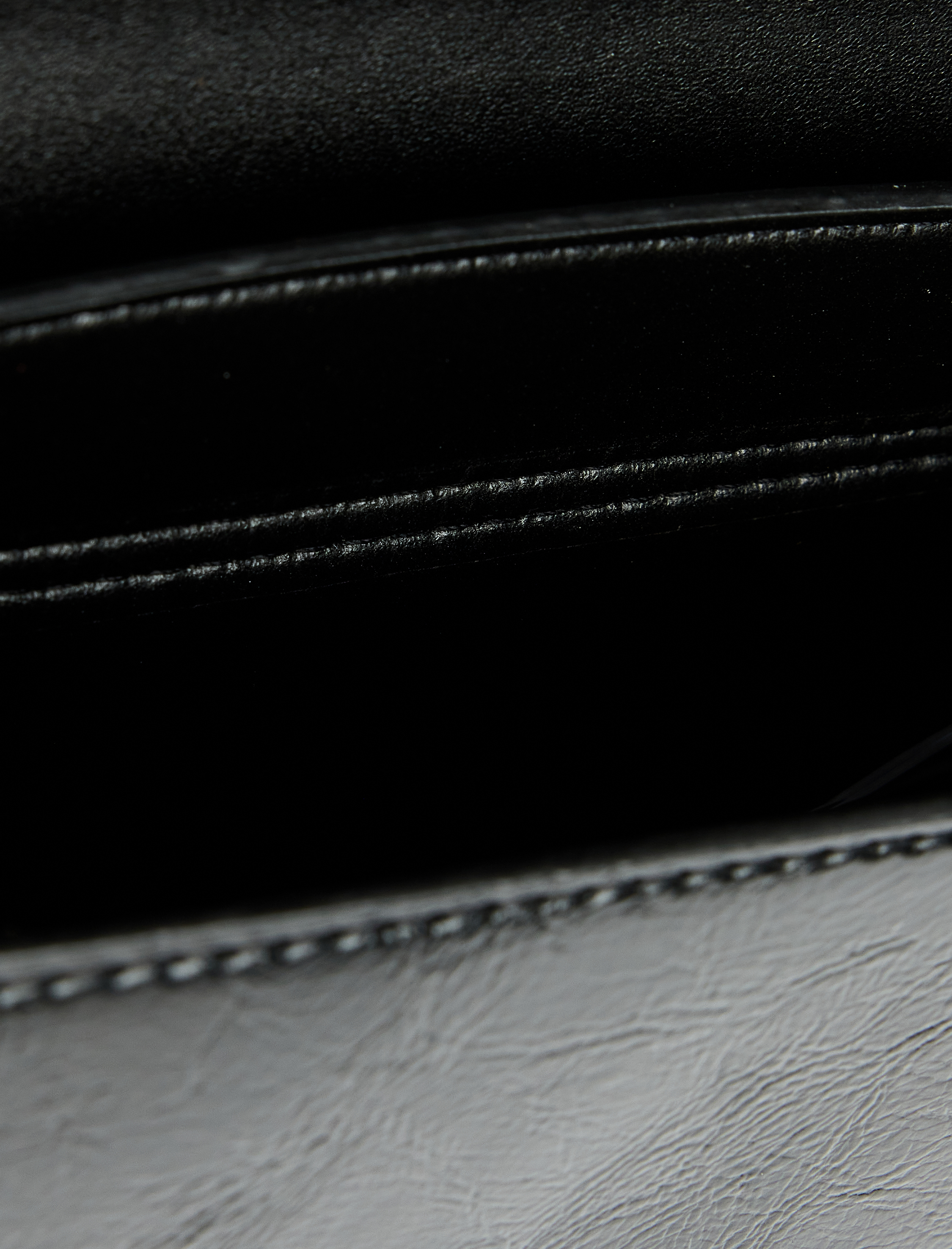  Kadın Metal Aksesuarlı Suni Deri Askılı Çapraz Çanta