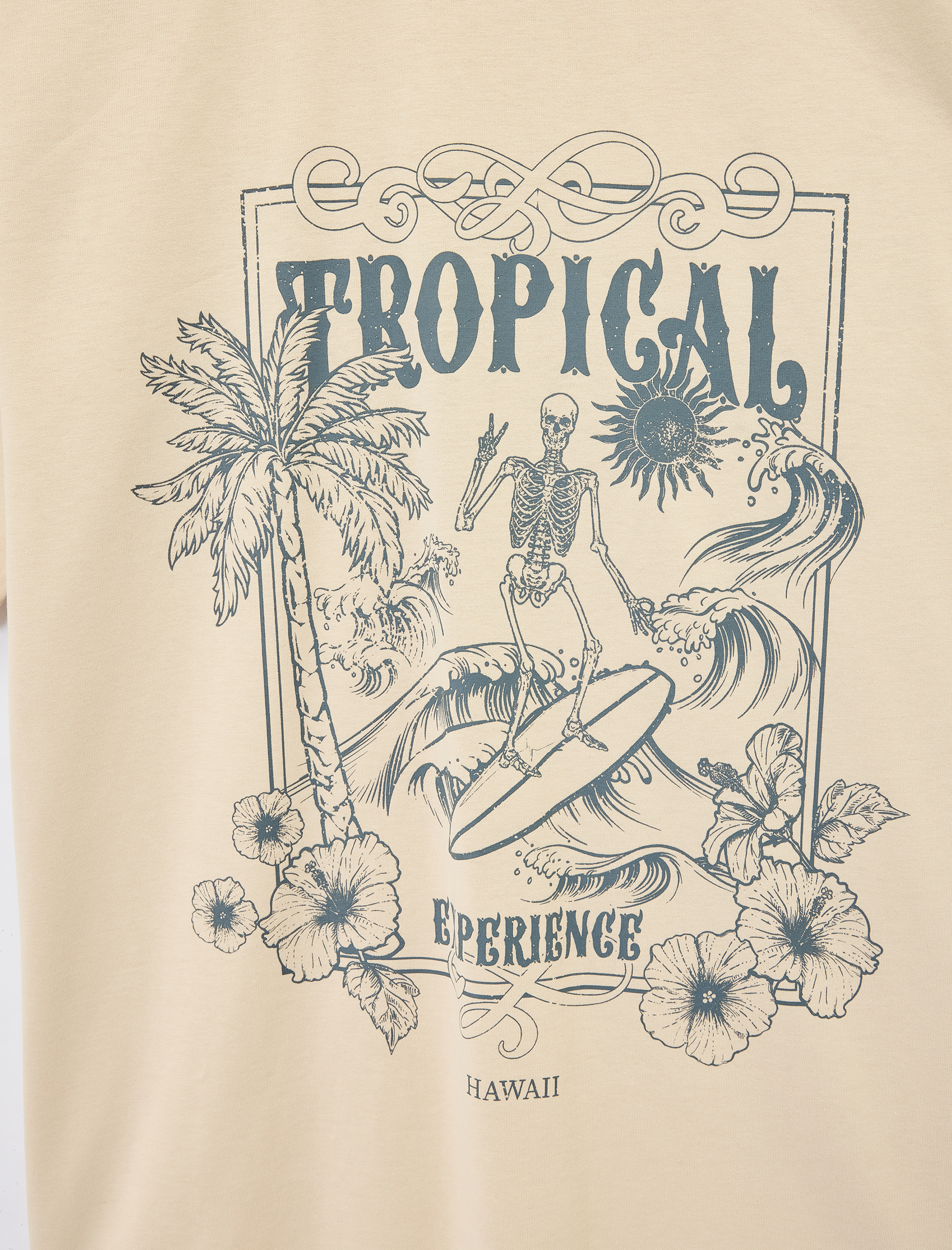   Pamuklu Kısa Kollu Bisiklet Yaka Kuru Kafa Baskılı Oversize Tişört