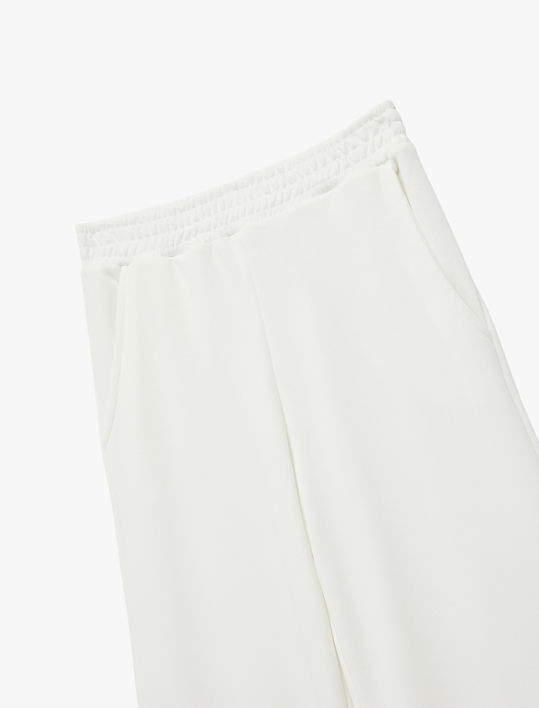   Rahat Kalıp Beli Lastikli Cep Detaylı Geniş Paça Eşofman Altı