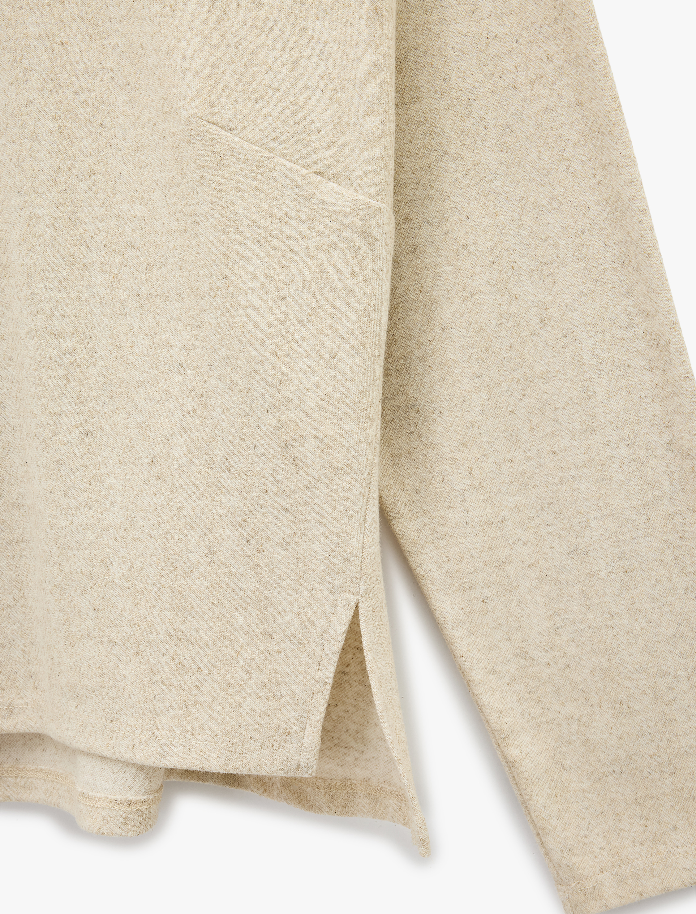   Yumuşak Dokulu Bol Kalıp Uzun Kollu Dik Yaka Taşlı Kazak