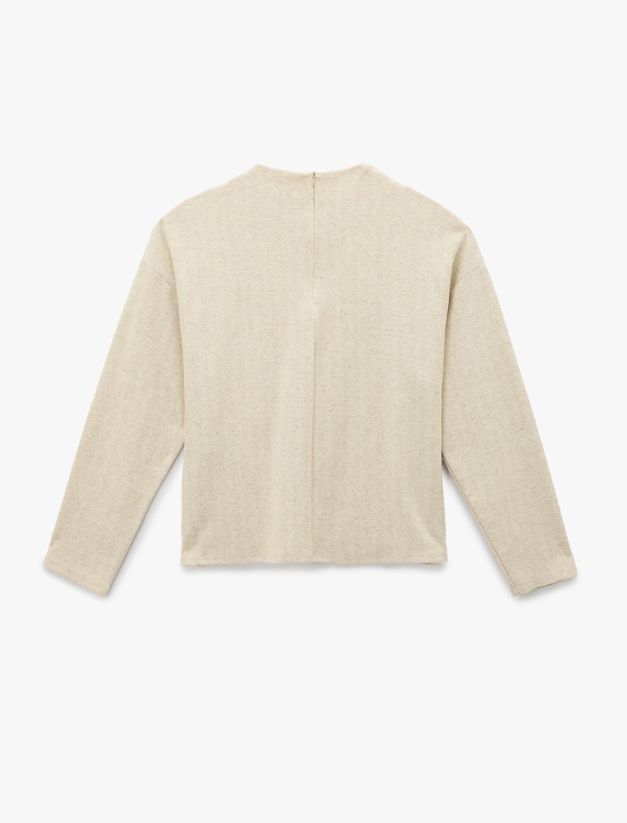  Yumuşak Dokulu Bol Kalıp Uzun Kollu Dik Yaka Taşlı Kazak