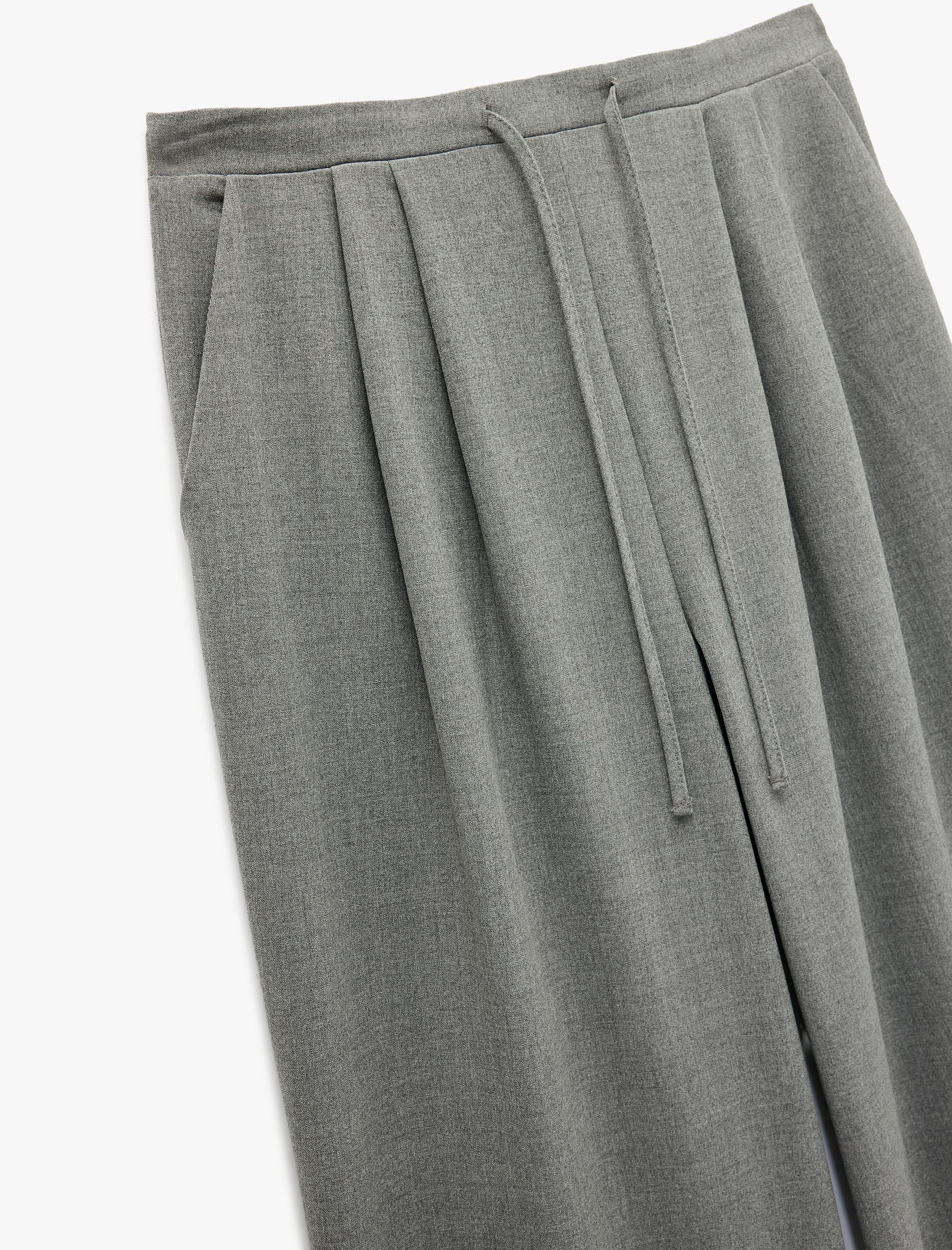   Beli Bağlamalı Cepli Geniş Paça Kumaş Baggy Pantolon