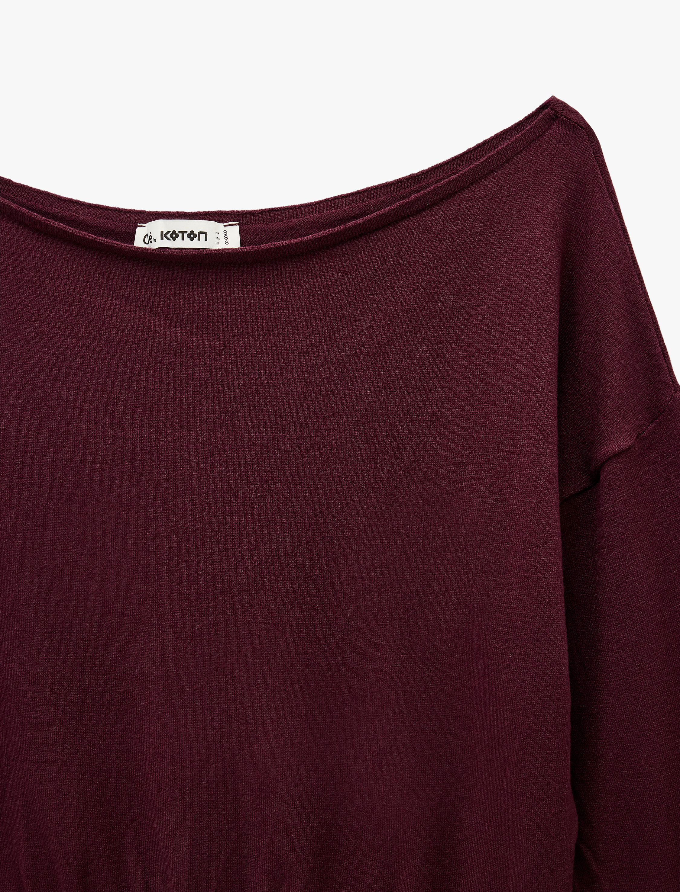   Uzun Kollu Viskon Karışımlı Kayık Yaka Triko Kazak