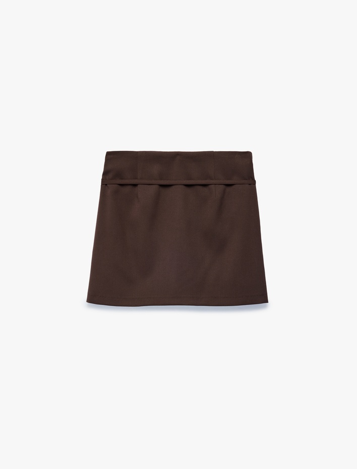  Kemer Detaylı Viskon Karışımlı Mini Şort Etek