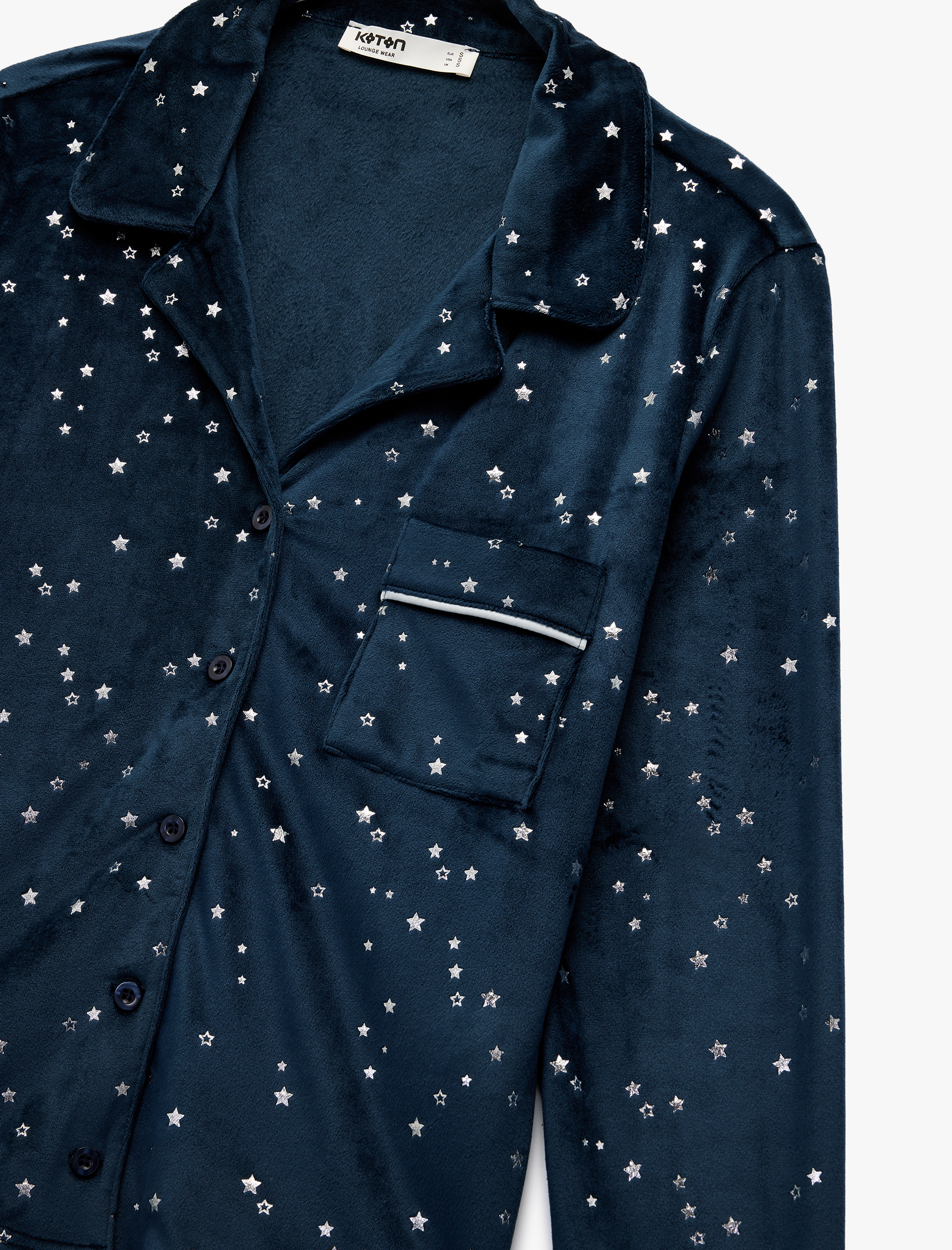   Rahat Kalıp Uzun Kollu Gömlek Yaka Yıldızlı Kadife Pijama Üstü