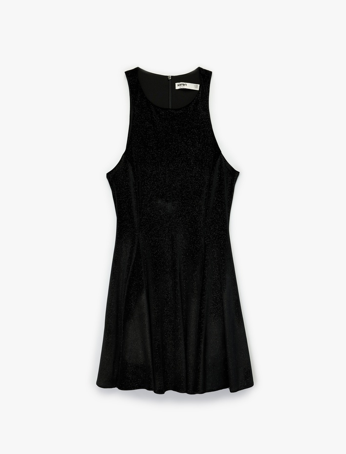  Dar Kesim Simli Kolsuz Halter Yaka Mini Abiye Elbise