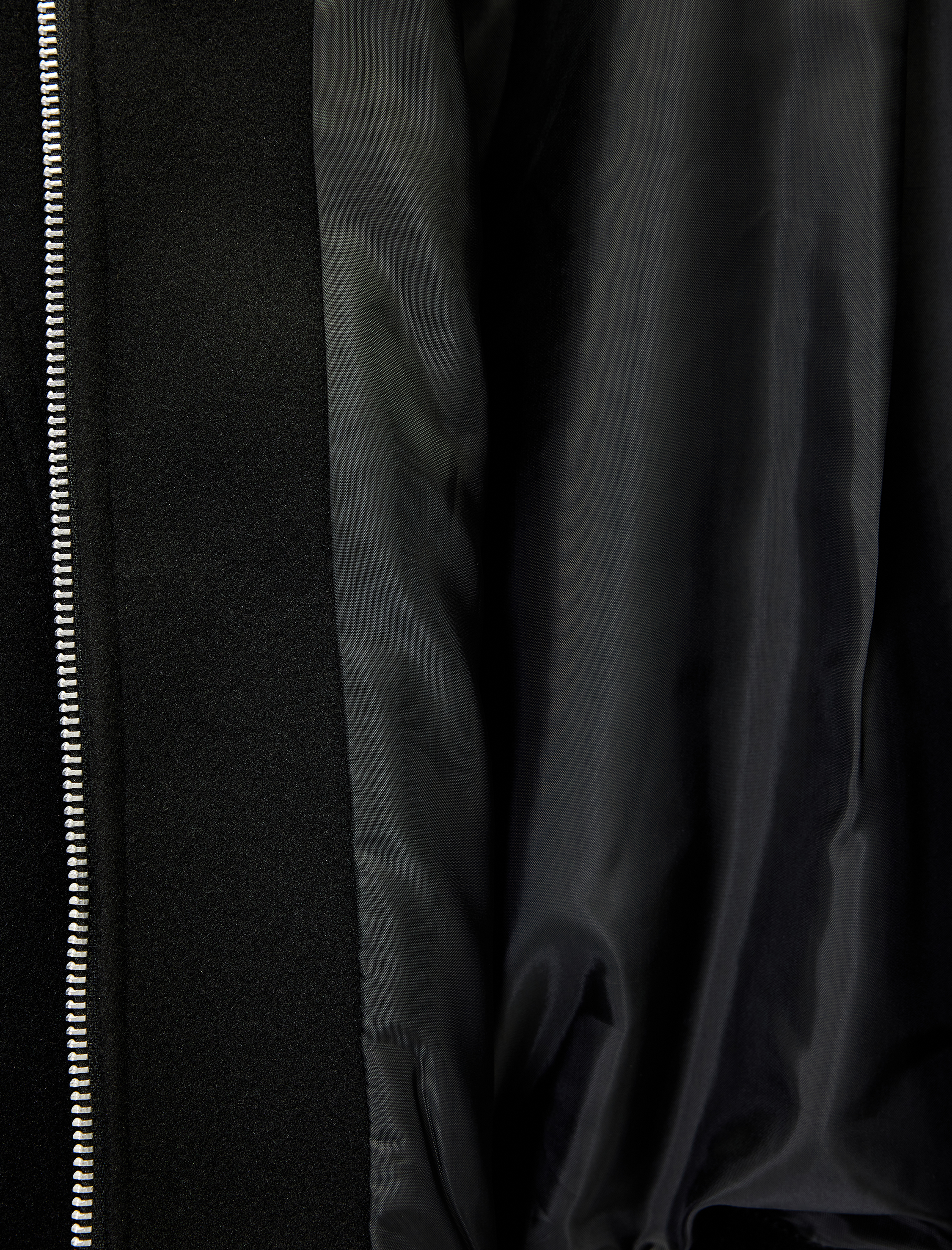   Uzun Kollu Klasik Yaka Fermuarlı Ceket