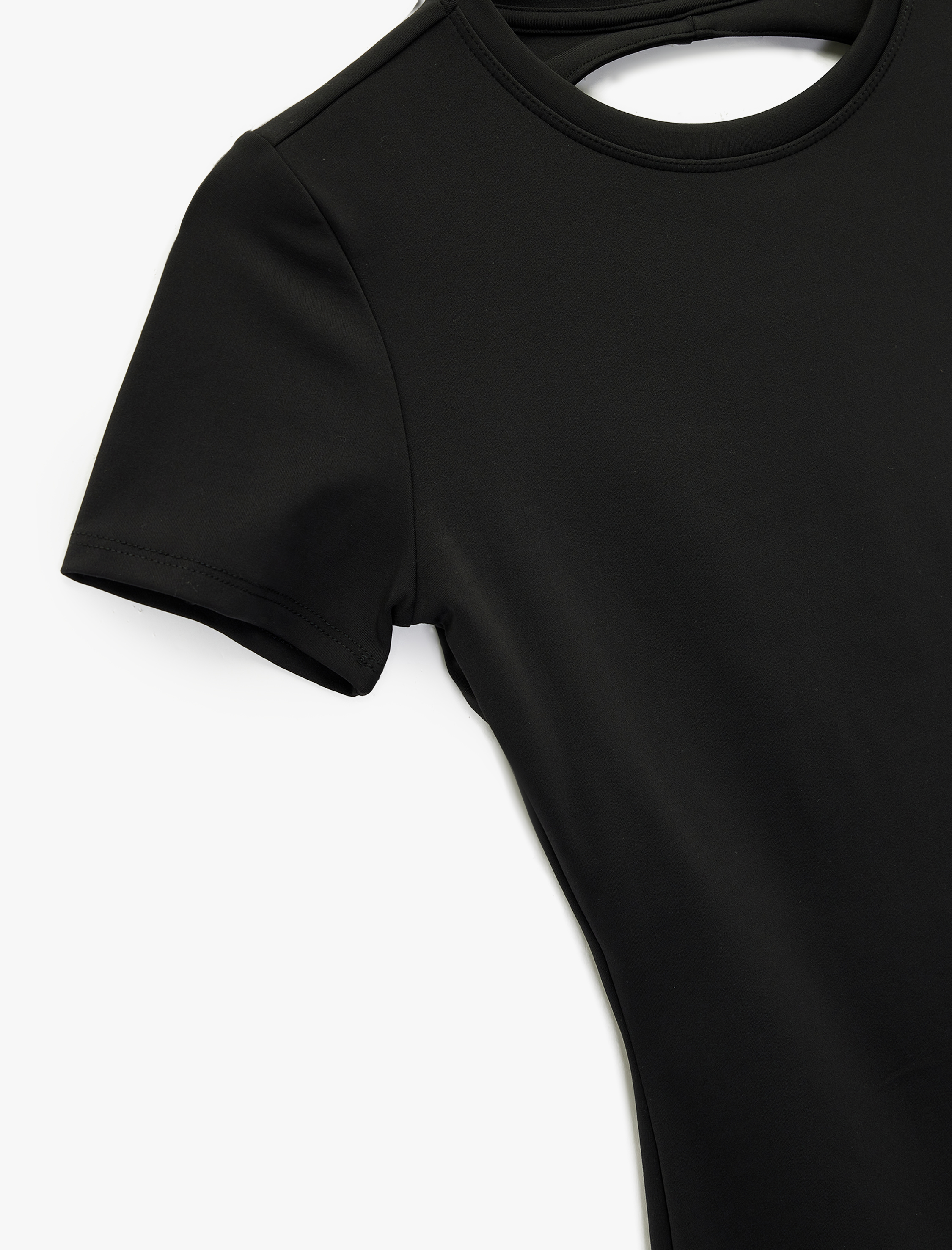   Slim Fit Kısa Kollu Sırtı Pencere Detaylı Spor Tulum