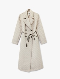 Kapitone Kemerli Kaban Uzun Kruvaze Düğmeli Cepli