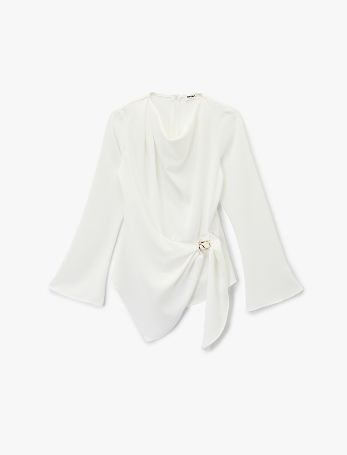  Uzun Kollu Degaje Yaka Metal Aksesuarlı Büzgülü Asimetrik Bluz