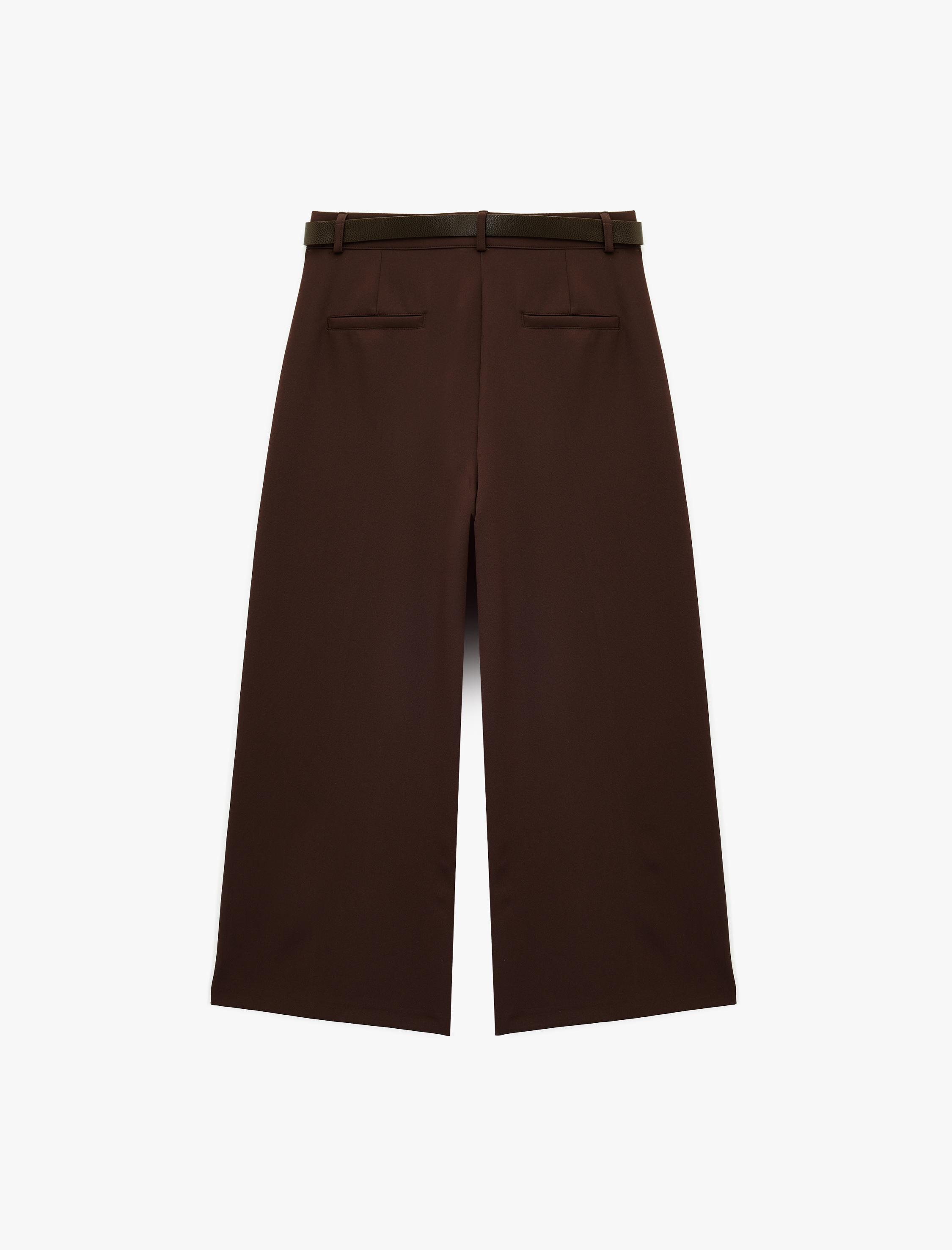   Kemerli Aplike Cepli Culotte Fit Kısa Geniş Paça Kumaş Pantolon