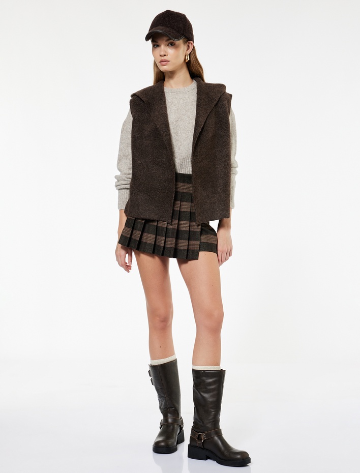  Koton X Sima Tarkan - Kapüşonlu Kolsuz Triko Yelek