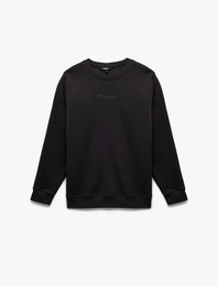 Regular Fit Uzun Kollu Şardonlu Bisiklet Yaka Baskılı Sweatshirt