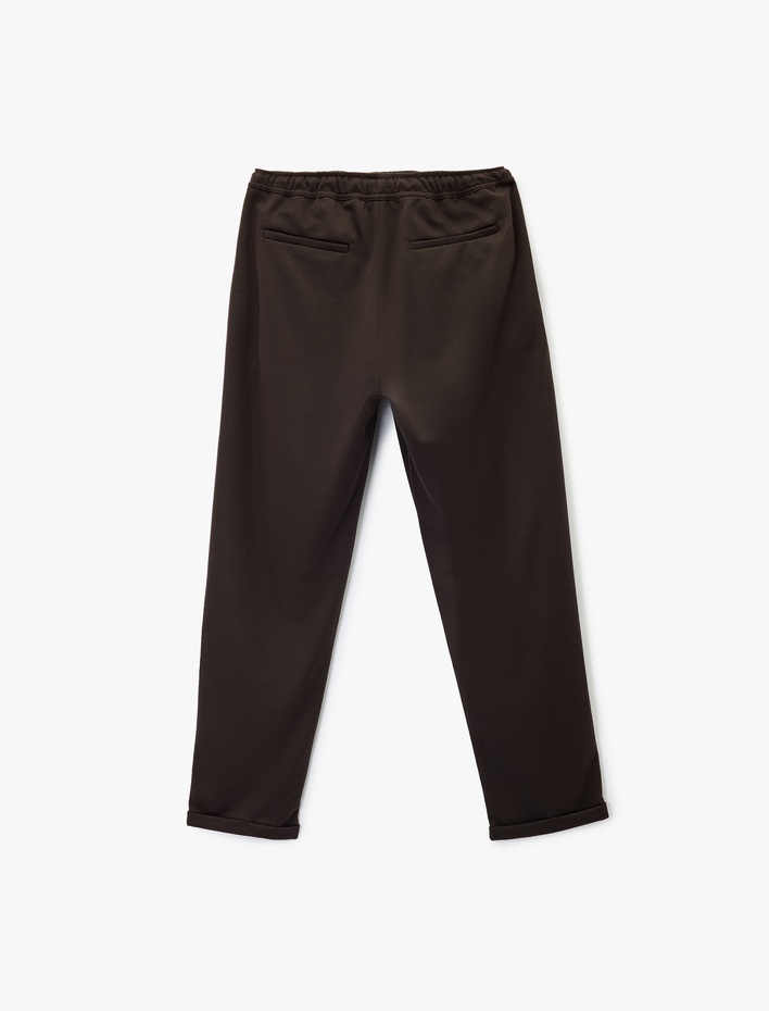  Straight Fit Pike Kumaş Cep Detaylı Rahat Kesim Beli Bağcıklı Pantolon