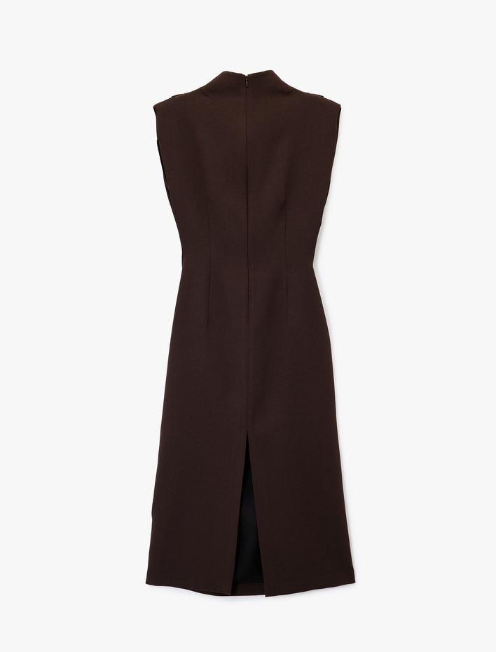  Dik Yaka Kolsuz Yırtmaç Detaylı Basic Uzun Elbise