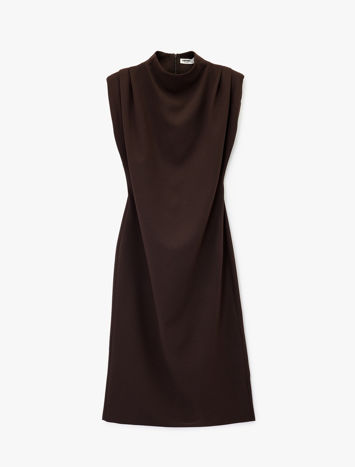  Dik Yaka Kolsuz Yırtmaç Detaylı Basic Uzun Elbise