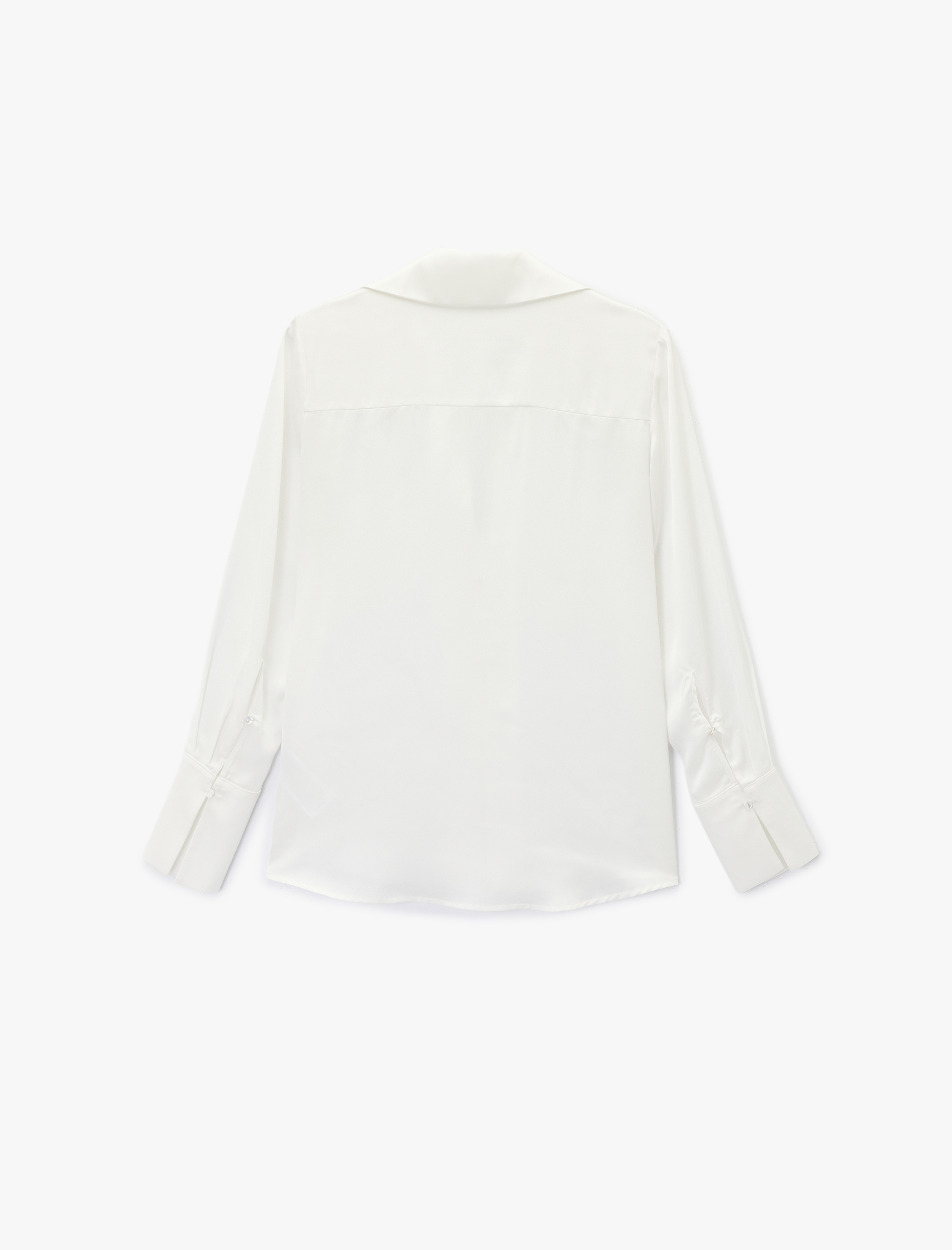   Bol Kalıp Düğmeli Klasik Yaka Uzun Kollu Gömlek