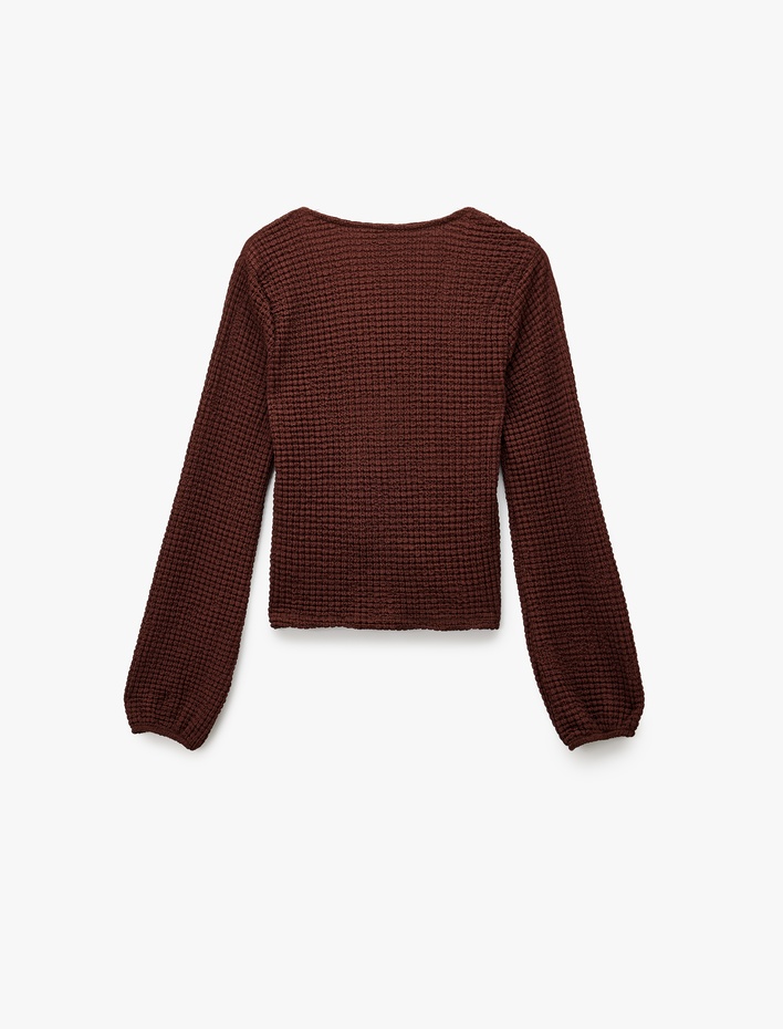  Slim Fit Uzun Kollu V Yaka Fiyonk Bağlama Detaylı Dokulu Bluz