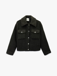 Düğmeli Uzun Kollu Kapaklı Cep Detaylı Peluş Ceket